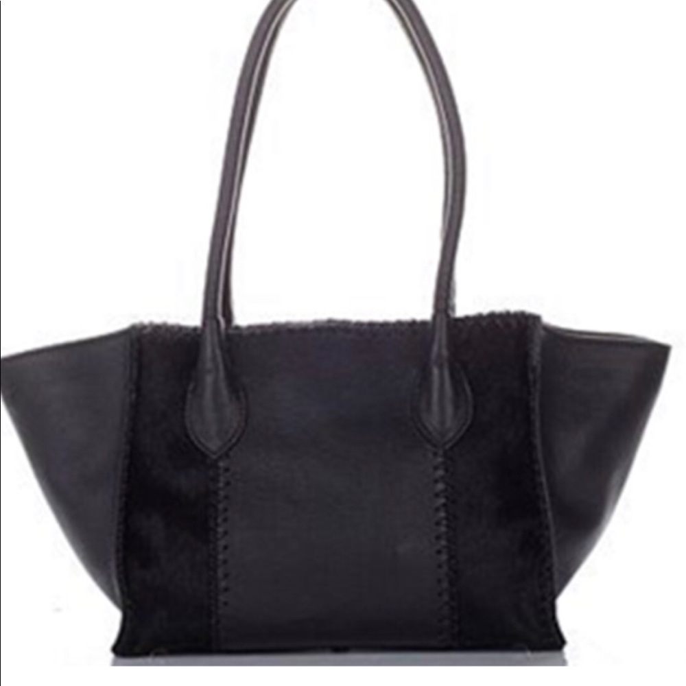 NWT Made in Italy 🇮🇹 Incredible Shape With Hand Crochet and Black Calf Bag